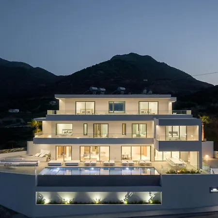 Ode Iconic Residence, Forever In Blue, By Thinkvilla Villa Bali (Crete)