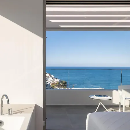 Ode Iconic Residence, Forever In Blue, By Thinkvilla Villa Bali (Crete)