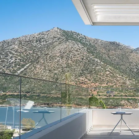 Ode Iconic Residence, Forever In Blue, By Thinkvilla Bali (Crete)