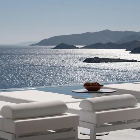 Ode Iconic Residence, Forever In Blue, By Thinkvilla Villa *